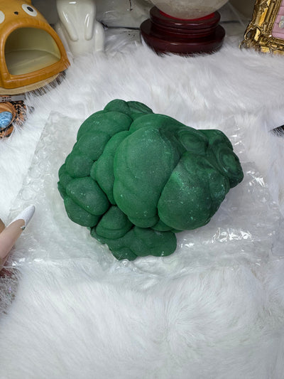 Malachite specimen, approximately
